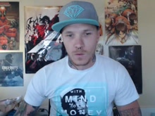 Watch hungandtatted's Cam Show @ Chaturbate 12/04/2016