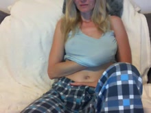 Watch mylitllething's Cam Show @ Chaturbate 04/07/2016