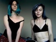 Watch daddyslittlefoxy's Cam Show @ Chaturbate 18/11/2018