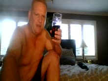 Watch hotsquirtingcouple81's Cam Show @ Chaturbate 19/06/2022
